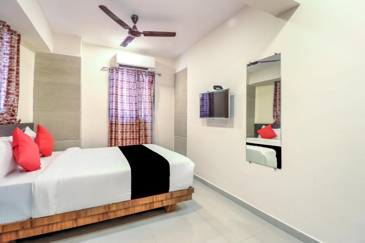 Hotel Crystal Inn Mumbai Exterior photo